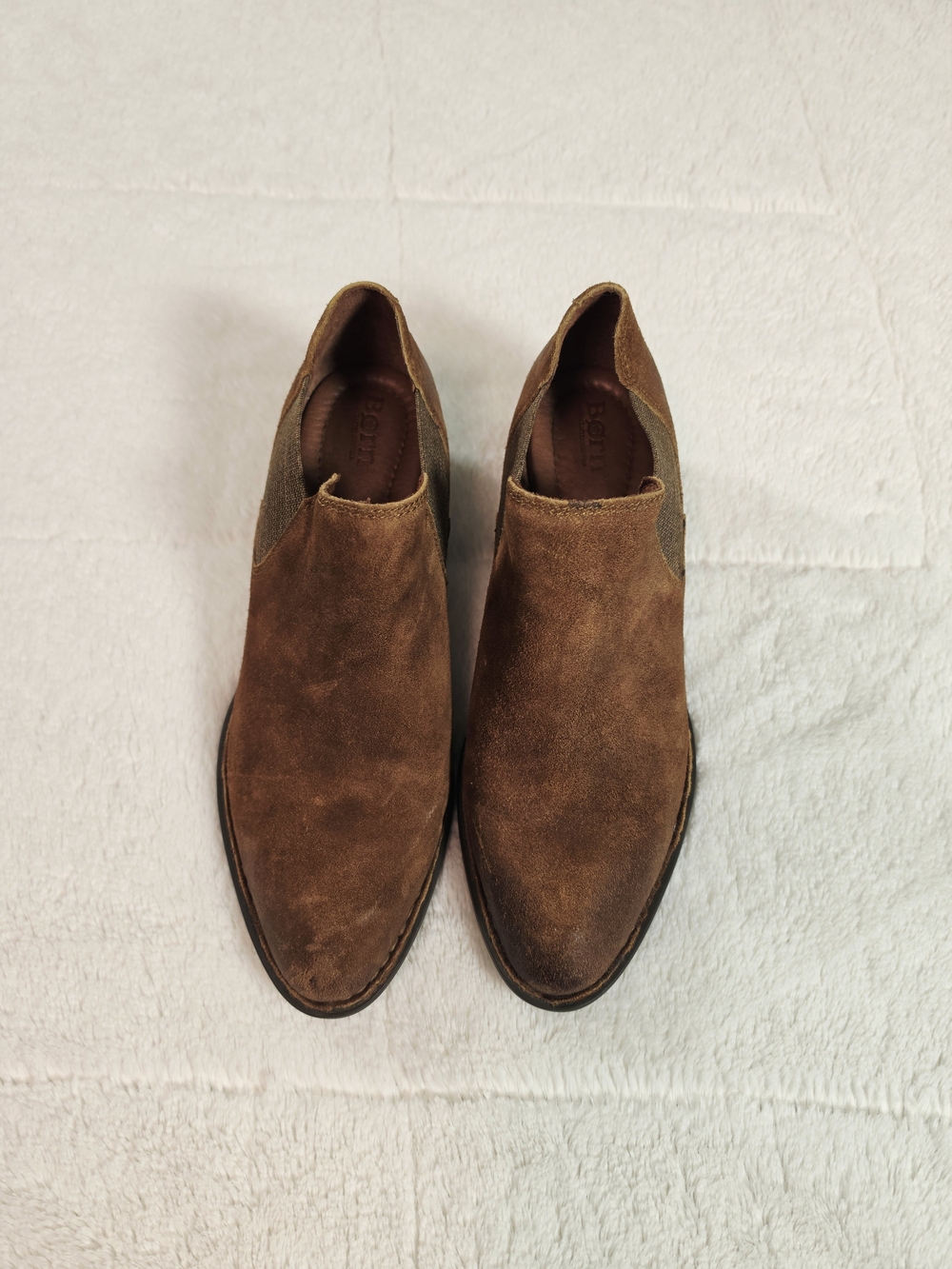 Born Chestnut Suede Slip-On Heels(o1-55)